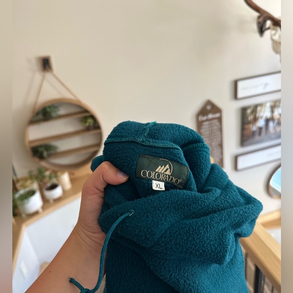 Fleece pullover - Picture 2 of 3